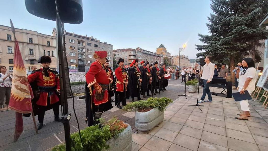 kravat-pukovnija-u-sarajevu-1