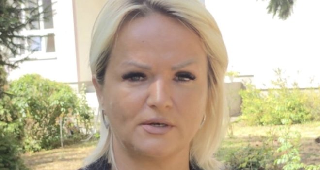 Direktorica škole u Tuzli nakon napada nožem: Djevojčice su zadobile povrede ruku