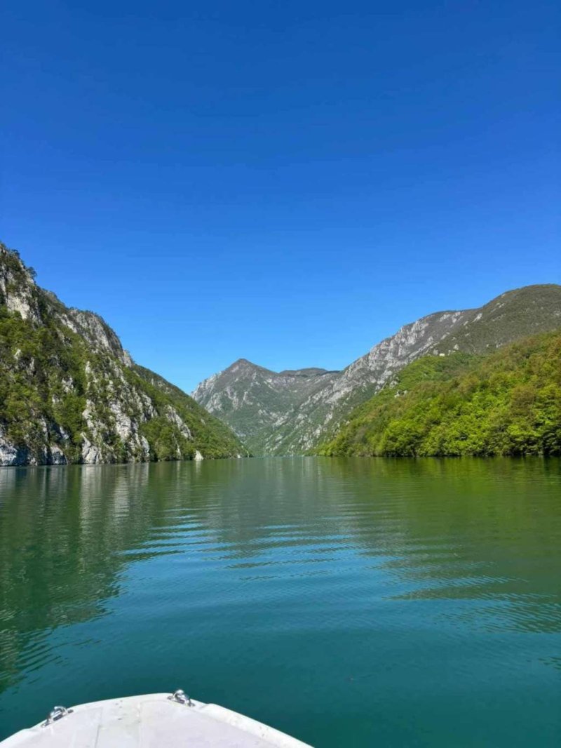 perucac-jezero-fena