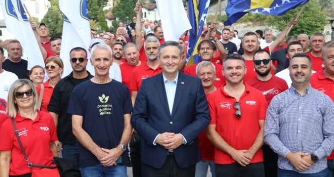 Bećirović iz Konjica poručuje: 'Moramo nastaviti jačati namjensku industriju, stvarati povoljniji poslovni ambijent'