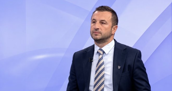 Semir Efendić tvrdi: Izetbegović mi nudio mjesto predsjedavajućeg Vijeća ministara da odustanem od kandidature i podržim SDA