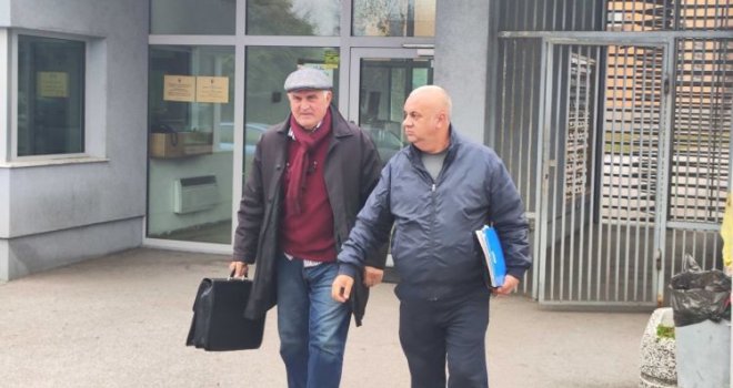 Odobravao genocid i veličao Mladića: Vojinu Pavloviću opet odgođeno izvršenje kazne