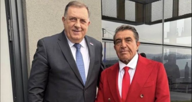 Novi detalji afere koja potresa SAD: Bijela kuća otpušta Zampollija bez ispitivanja njegovih 'nezakonitih' poslova